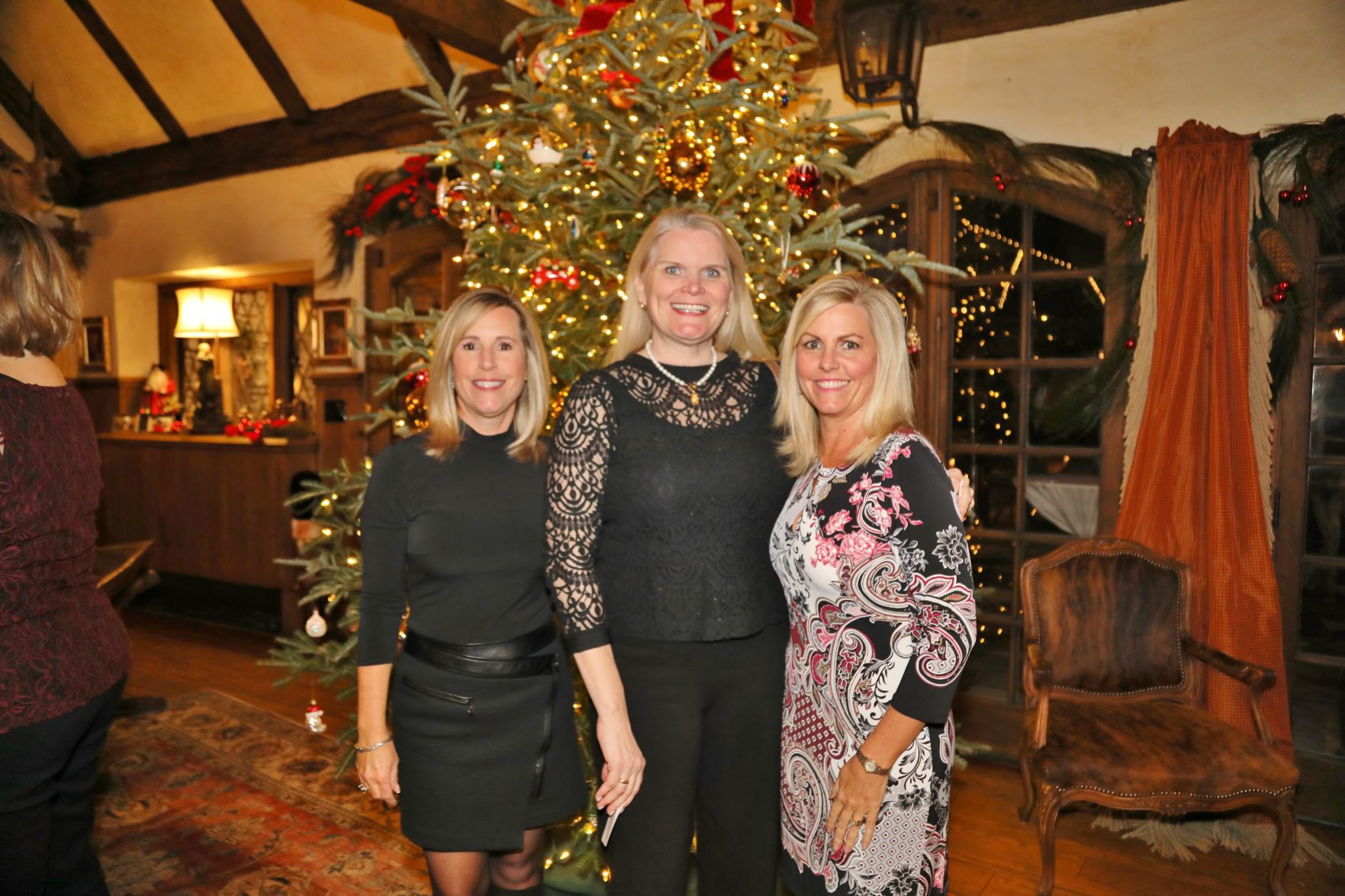 Robyn Huhn, Sharon Fenoglio, Jennifer Adan